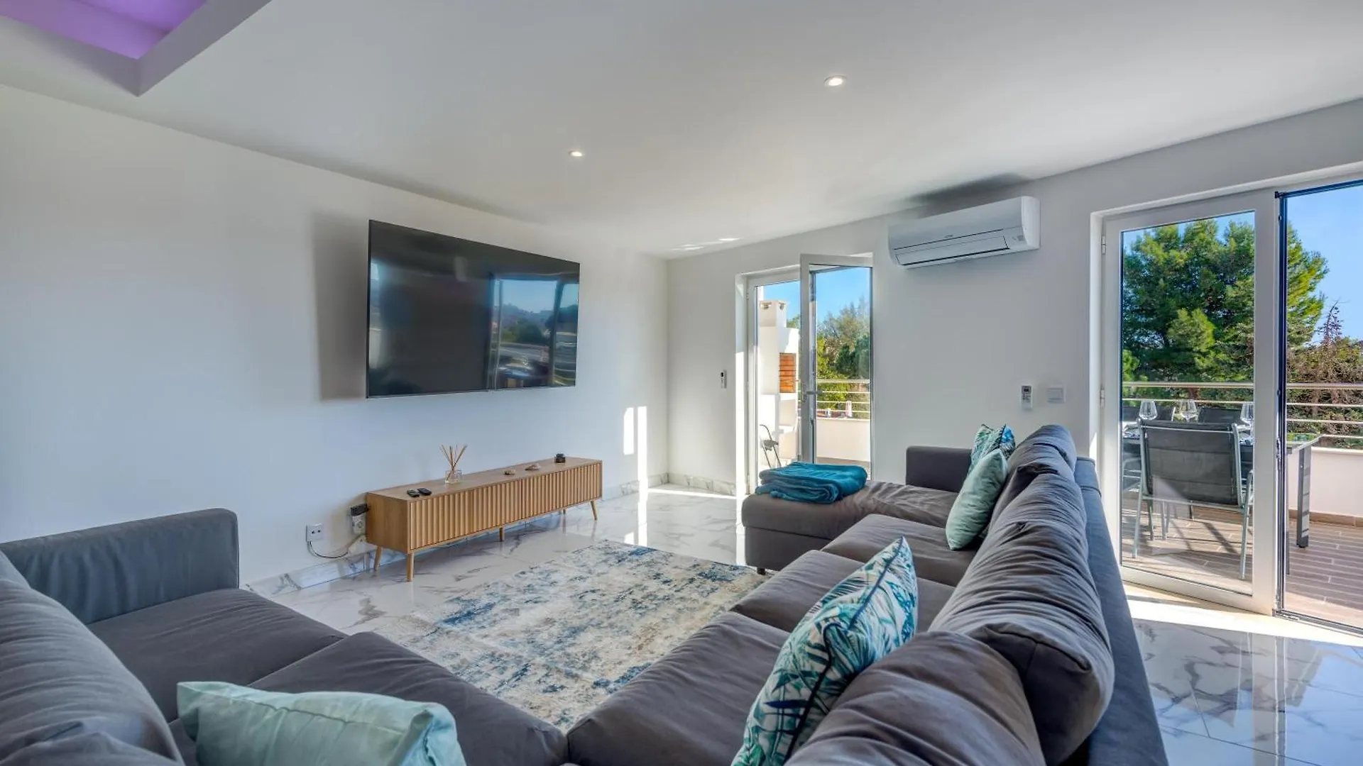Apartment Apart Ocean Drive - Oura - Jacuzzi - By Bedzy Albufeira