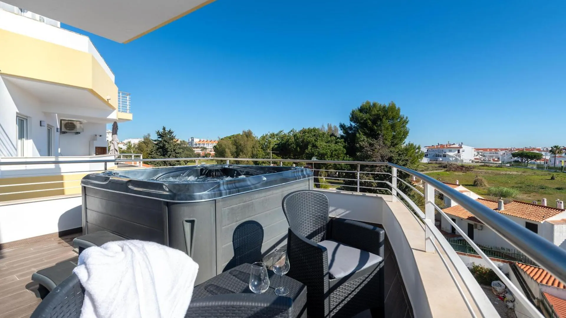 Apart Ocean Drive - Oura - Jacuzzi - By Bedzy Albufeira Apartment